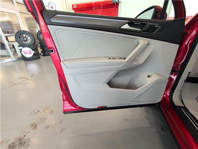 2024 Volkswagen Tiguan Highline R-Line (Stk: C1718) in Lethbridge - Image 14 of 23