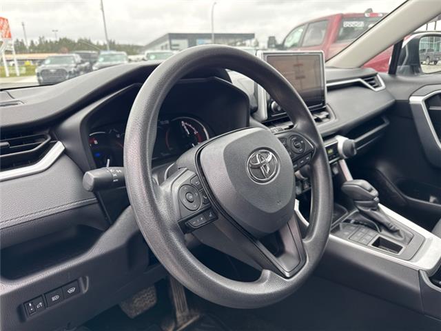2025 Toyota RAV4 LE (Stk: C504406K) in Cranbrook - Image 9 of 19