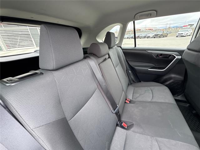 2025 Toyota RAV4 LE (Stk: C504406K) in Cranbrook - Image 12 of 19