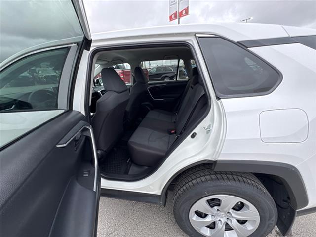 2025 Toyota RAV4 LE (Stk: C504406K) in Cranbrook - Image 13 of 19