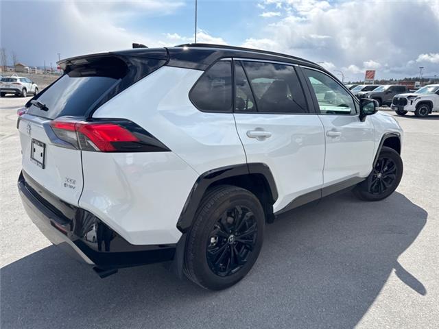 2025 Toyota RAV4 Hybrid XSE (Stk: W283569W) in Cranbrook - Image 7 of 21