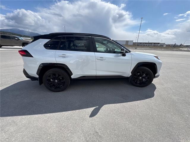 2025 Toyota RAV4 Hybrid XSE (Stk: W283569W) in Cranbrook - Image 8 of 21