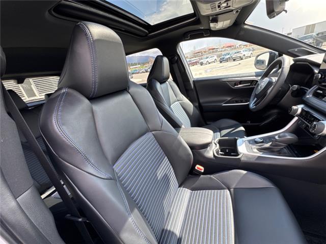 2025 Toyota RAV4 Hybrid XSE (Stk: W283569W) in Cranbrook - Image 11 of 21