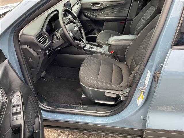 2025 Ford Escape Active (Stk: 260324) in Kingston - Image 12 of 35