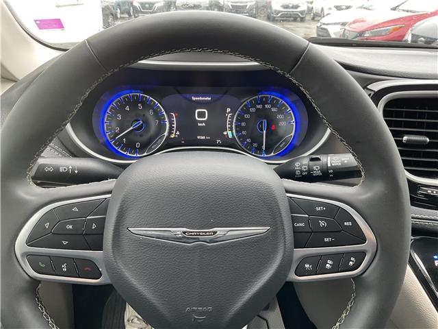 2023 Chrysler Pacifica Touring-L (Stk: 260378) in Kingston - Image 10 of 20