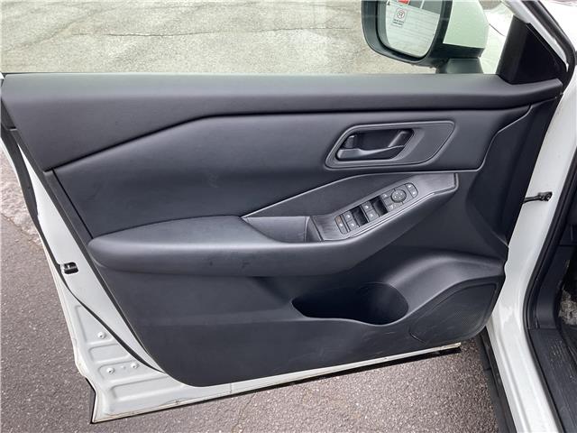 2025 Nissan Rogue S (Stk: 260409) in Kingston - Image 27 of 33