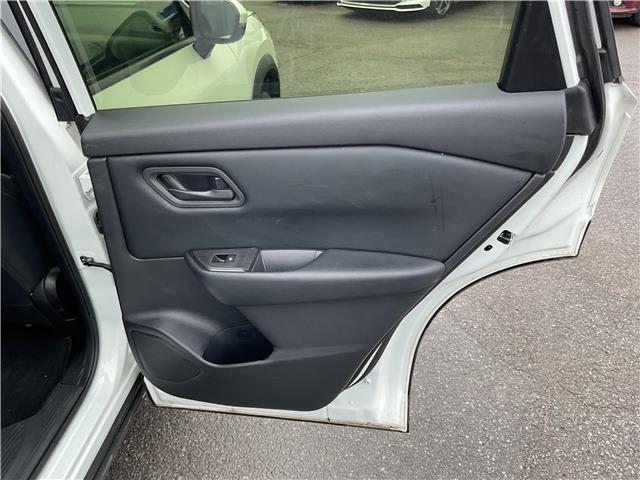 2025 Nissan Rogue S (Stk: 260409) in Kingston - Image 31 of 33