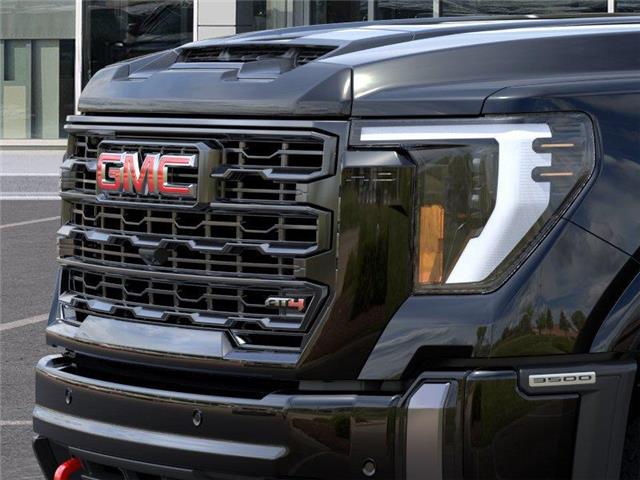 2026 GMC Sierra 3500HD AT4 (Stk: TF266702) in Calgary - Image 13 of 24