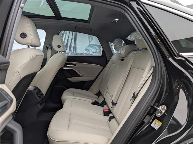 2026 Audi Q5 2.0T Progressiv (Stk: 185020) in Oakville - Image 6 of 11