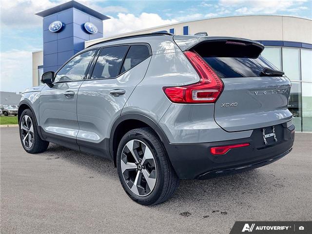 2024 Volvo XC40 B5 Plus Dark Theme (Stk: 20U2799R) in Innisfil - Image 4 of 23 2024 Volvo XC40 B5 Plus Dark Theme (Stk: 20U2799R) in Innisfil - Image 4 of 23