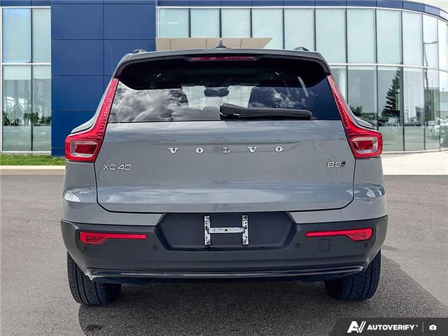 2024 Volvo XC40 B5 Plus Dark Theme (Stk: 20U2799R) in Innisfil - Image 5 of 23 2024 Volvo XC40 B5 Plus Dark Theme (Stk: 20U2799R) in Innisfil - Image 5 of 23