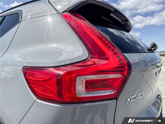 2024 Volvo XC40 B5 Plus Dark Theme (Stk: 20U2799R) in Innisfil - Image 10 of 23 2024 Volvo XC40 B5 Plus Dark Theme (Stk: 20U2799R) in Innisfil - Image 10 of 23