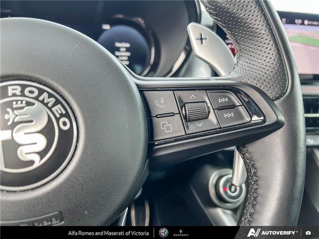 2025 Alfa Romeo Tonale PHEV Tributo (Stk: 912370) in Victoria - Image 14 of 23