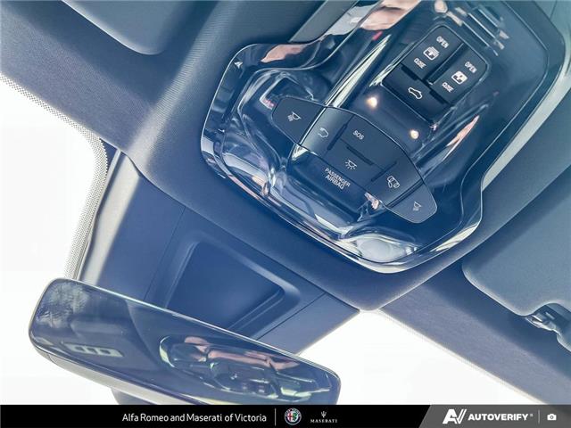 2025 Alfa Romeo Tonale PHEV Tributo (Stk: 912370) in Victoria - Image 19 of 23