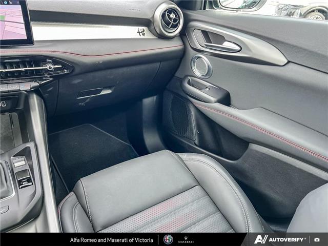 2025 Alfa Romeo Tonale PHEV Tributo (Stk: 912370) in Victoria - Image 23 of 23
