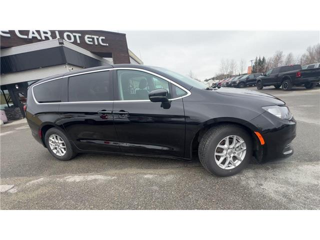 2024 Chrysler Grand Caravan SXT (Stk: 26125) in Sudbury - Image 2 of 26