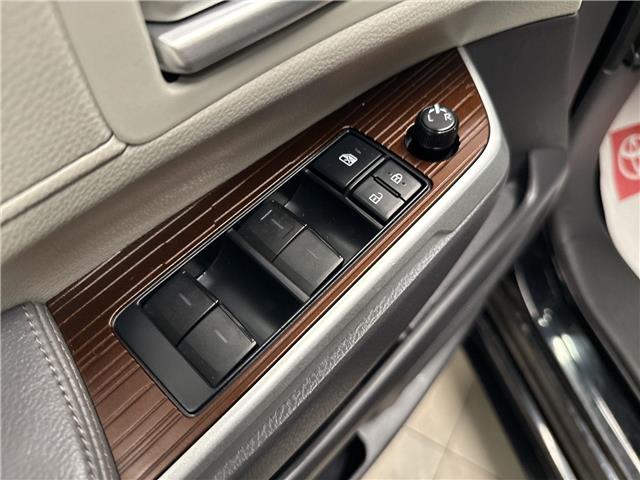 2021 Toyota Sienna XLE 8-Passenger (Stk: 11105794A) in Markham - Image 15 of 23