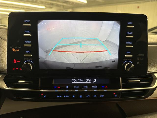 2021 Toyota Sienna XLE 8-Passenger (Stk: 11105794A) in Markham - Image 18 of 23