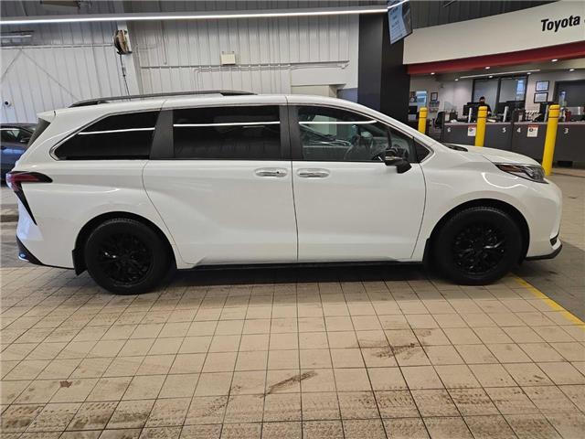 2023 Toyota Sienna XSE 7-Passenger (Stk: 166117) in London - Image 4 of 9