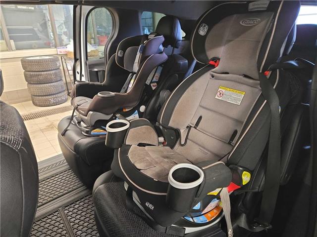 2023 Toyota Sienna XSE 7-Passenger (Stk: 166117) in London - Image 9 of 9