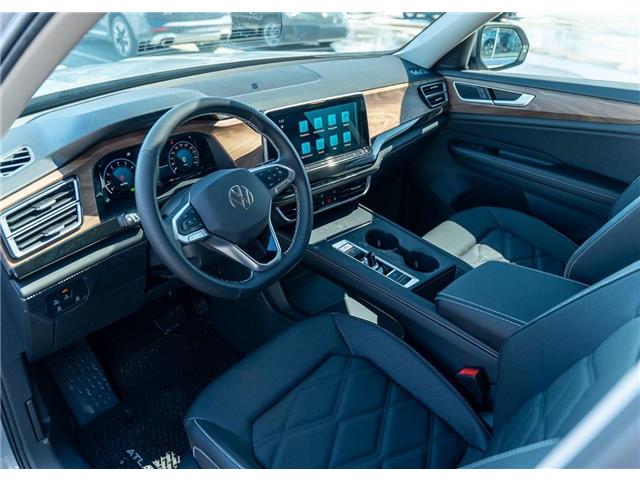 2026 Volkswagen Atlas 2.0 TSI Comfortline (Stk: TT-370) in Calgary - Image 14 of 27 2026 Volkswagen Atlas 2.0 TSI Comfortline (Stk: TT-370) in Calgary - Image 14 of 27