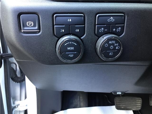 2025 Chevrolet SILVERADO K2500HD Lt (Stk: R0132) in Cornwall - Image 3 of 30