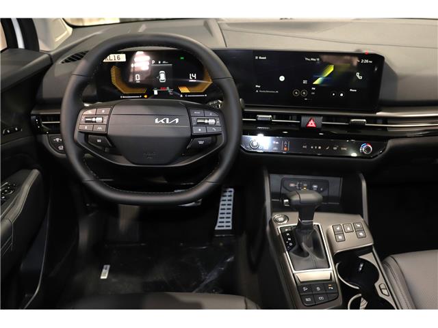 2026 Kia Sportage EX Premium w/Black Interior (Stk: 27130) in Edmonton - Image 15 of 29