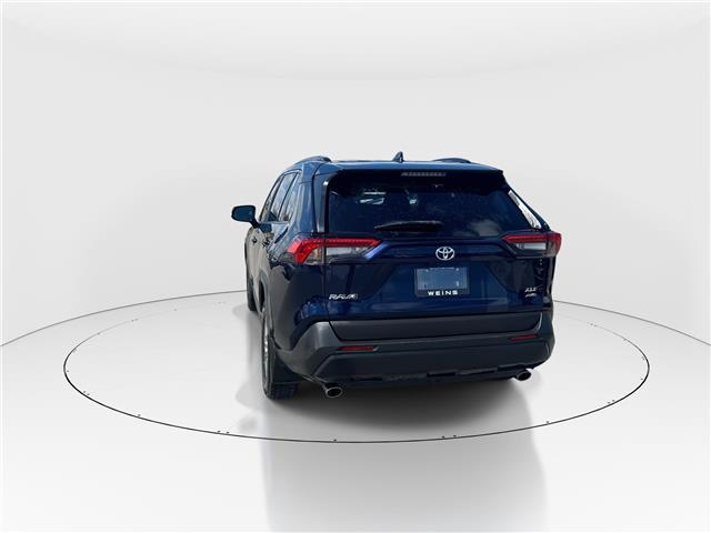 2022 Toyota RAV4 XLE (Stk: 16105446A) in Markham - Image 6 of 28