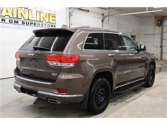 2017 Jeep Grand Cherokee Summit (Stk: T3242A) in Watrous - Image 6 of 39