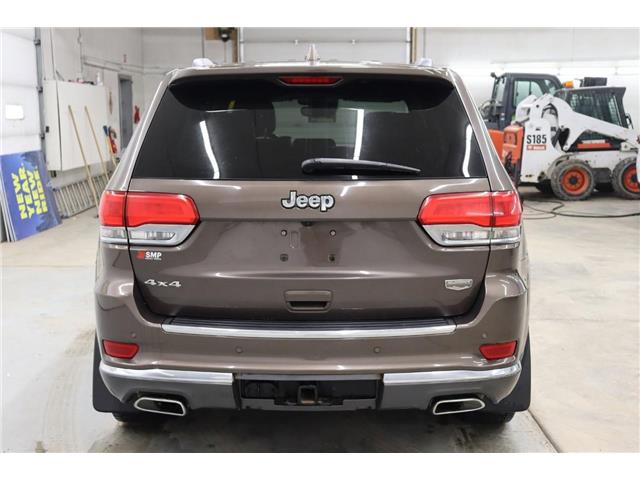 2017 Jeep Grand Cherokee Summit (Stk: T3242A) in Watrous - Image 7 of 39