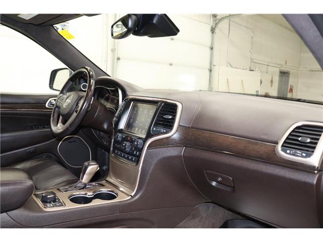 2017 Jeep Grand Cherokee Summit (Stk: T3242A) in Watrous - Image 32 of 39