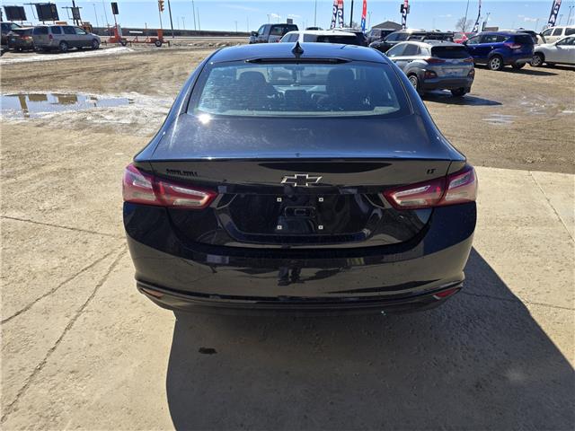 2023 Chevrolet Malibu 1LT in Saskatoon - Image 8 of 14