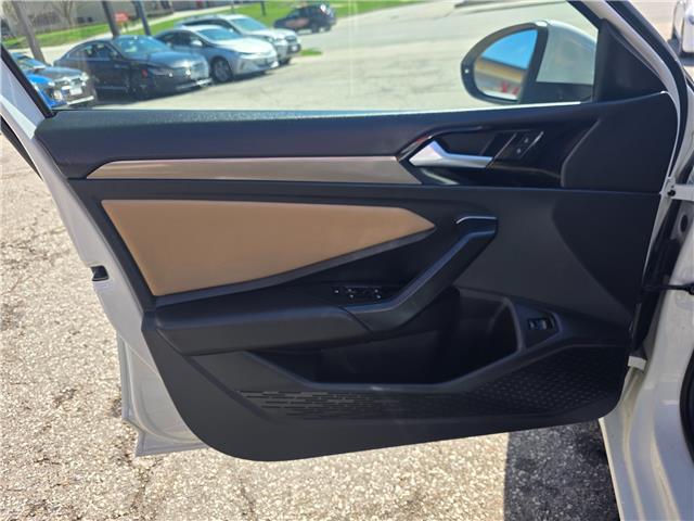 2019 Volkswagen Jetta 1.4 TSI Execline (Stk: 2604147) in Waterloo - Image 11 of 26