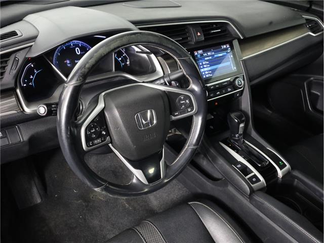 2020 Honda Civic Touring (Stk: A20925) in Calgary - Image 13 of 18