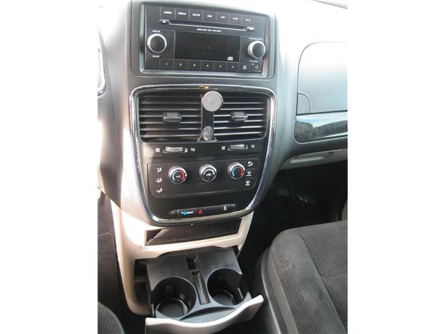 2018 Dodge Grand Caravan CVP/SXT (Stk: 24072B) in Stratford - Image 13 of 22