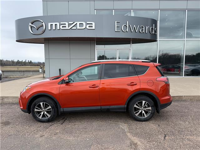 2016 Toyota RAV4 XLE (Stk: 24832) in Pembroke - Image 1 of 20
