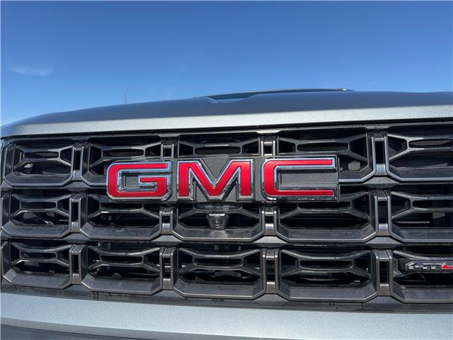 2026 GMC Canyon AT4X (Stk: T1157939) in Calgary - Image 11 of 24