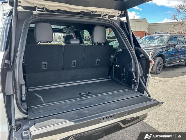 2025 Lincoln Navigator Reserve (Stk: 250679) in Hamilton - Image 9 of 20