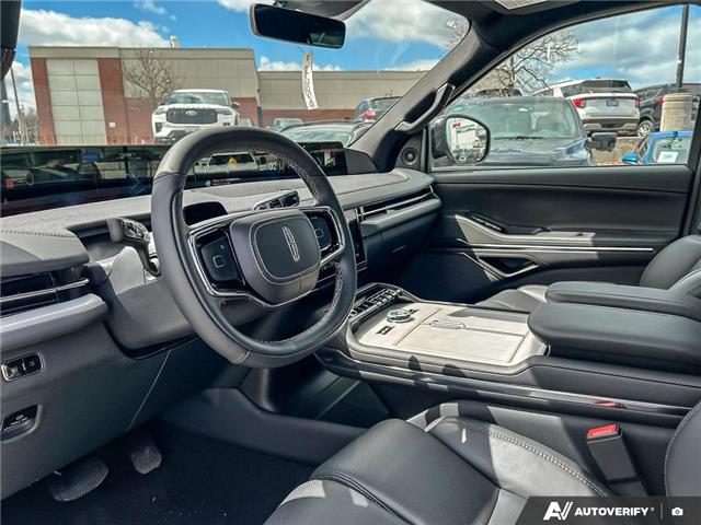 2025 Lincoln Navigator Reserve (Stk: 250679) in Hamilton - Image 10 of 20
