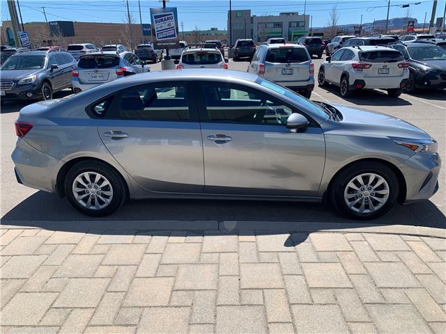 2022 Kia Forte LX (Stk: 32853BZ) in Thunder Bay - Image 4 of 11