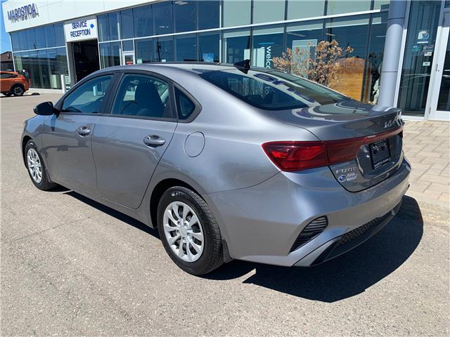 2022 Kia Forte LX (Stk: 32853BZ) in Thunder Bay - Image 6 of 11