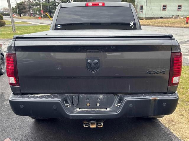 2021 RAM 1500 Classic SLT (Stk: 166162) in London - Image 4 of 6