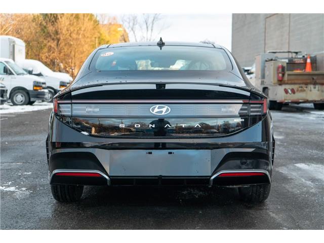 2026 Hyundai Sonata Hybrid Preferred-Trend (Stk: S26565) in Ottawa - Image 8 of 23