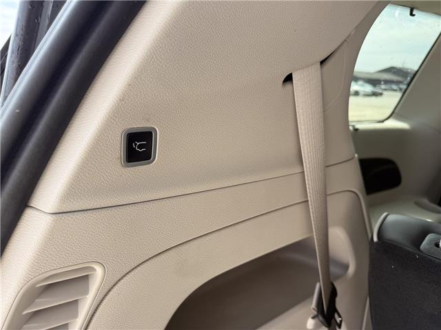 2024 Chrysler Pacifica Limited (Stk: U11146) in London - Image 27 of 30