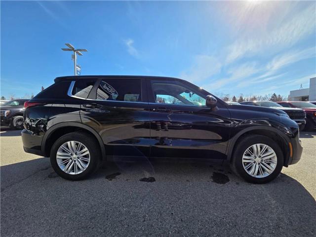 2024 Mitsubishi Outlander ES (Stk: 7084A) in Calgary - Image 3 of 9 2024 Mitsubishi Outlander ES (Stk: 7084A) in Calgary - Image 3 of 9