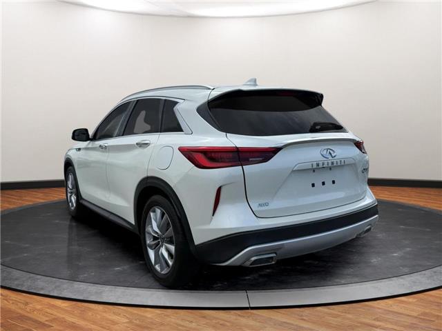 2020 Infiniti QX50 ESSENTIAL (Stk: UO3521) in Sarnia - Image 2 of 11