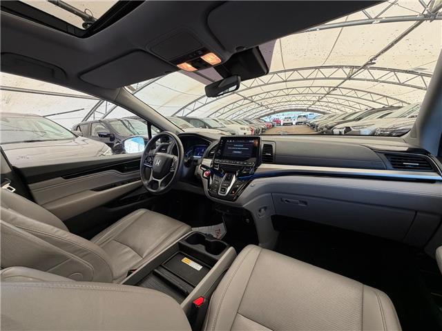 2019 Honda Odyssey Touring (Stk: 260564A) in Calgary - Image 9 of 18