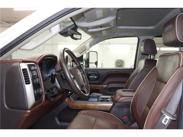 2018 Chevrolet Silverado 2500HD High Country (Stk: T3451A) in Watrous - Image 17 of 40