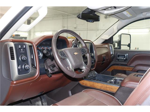 2018 Chevrolet Silverado 2500HD High Country (Stk: T3451A) in Watrous - Image 18 of 40