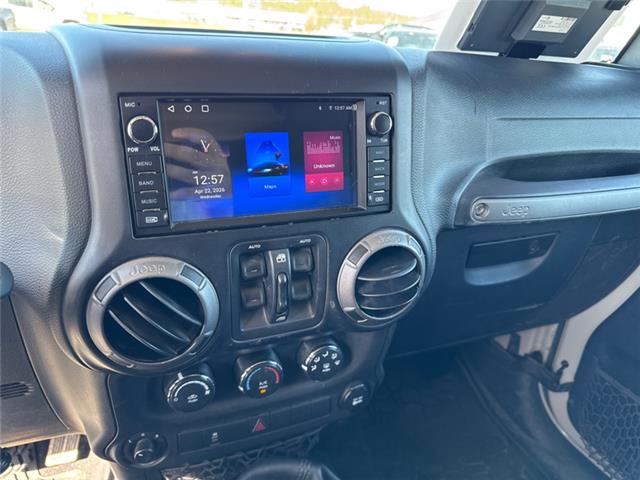 2017 Jeep Wrangler Unlimited Sport (Stk: T116222A) in Cranbrook - Image 16 of 19
